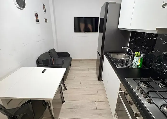 Centocelle 33 - Cozy Flat - Near Metro C Apartment *